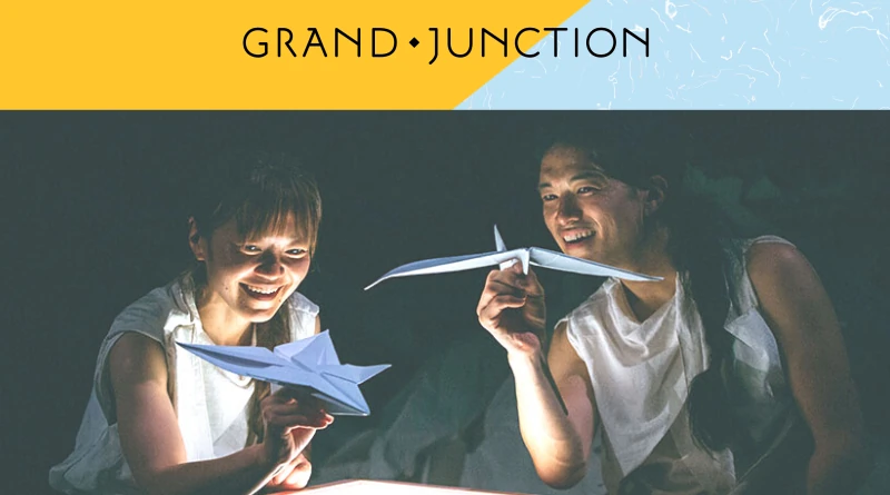 Club Origami at Grand Junction! An immersive and interactive dance show perfect foryoung children. Come and join our creative worldmade of paper! Saturday 5 February 2022 10.30am and 1.30pm